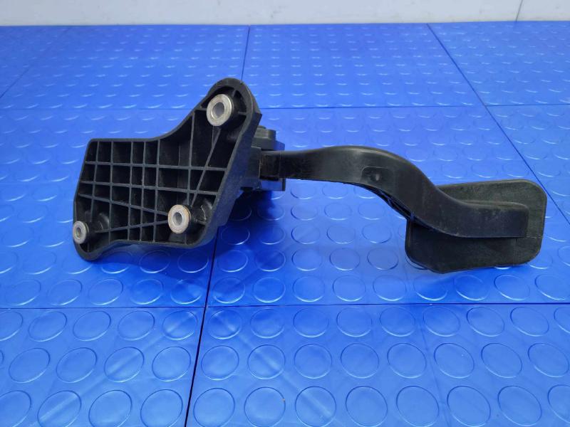 2015-2020 Ford F-150 Accelerator Pedal Assembly Genuine OEM FL34-9F836-AB