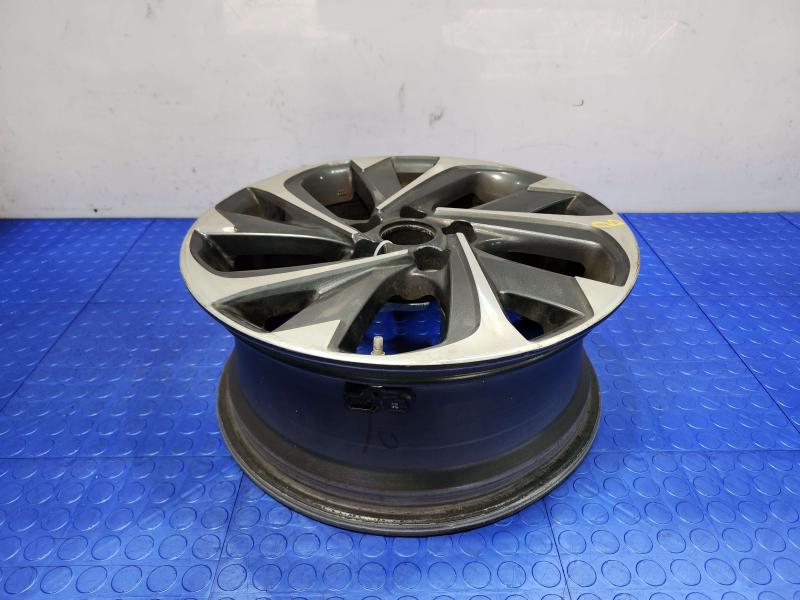 2016 Scion iM Wheel