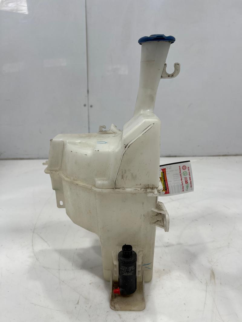 2017 Hyundai Elantra Washer Bottle