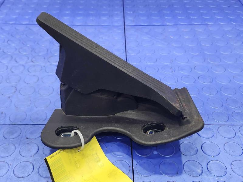 2014-2021 Mazda 6 Accelerator Pedal Assembly Genuine OEM Part GHK3-41600-A
