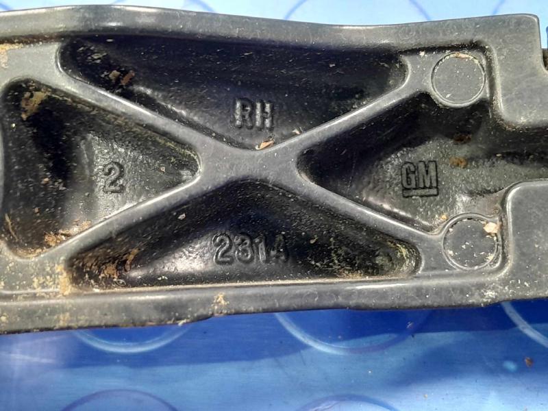 2013-2019 Cadillac ATS Windshield Wiper Arm Right Passenger Side OEM 22905712