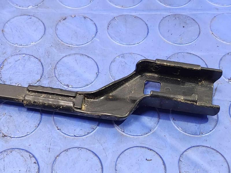 2021 Jeep Renegade Wiper Arm