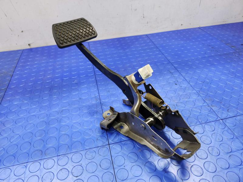 2013-2017 Honda Accord Brake Pedal Assembly Genuine OEM Part 46600-T2A-A01