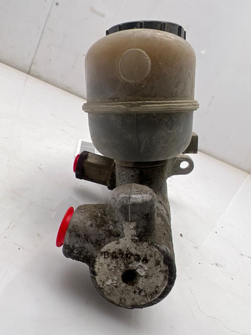 1997 - 1999 Ford F150 Brake Master Cylinder Assembly w/o Cruise Control OEM F75Z2140PA