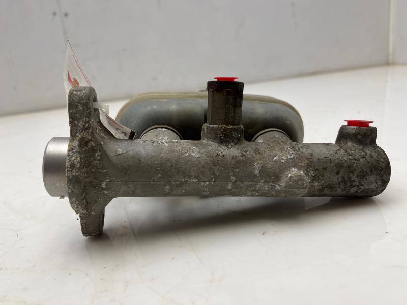 1997 - 1999 Ford F150 Brake Master Cylinder Assembly w/o Cruise Control OEM F75Z2140PA