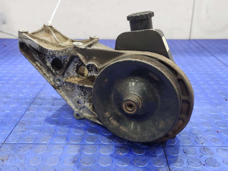1993 Ford Econoline E-150 Power Steering Pump/Motor