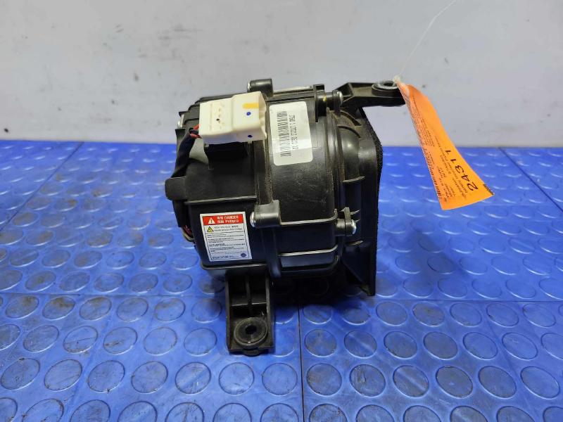 2017-2022 Kia Niro Rear Hybrid Battery Blower Motor Unit Assembly OEM 37580G2100