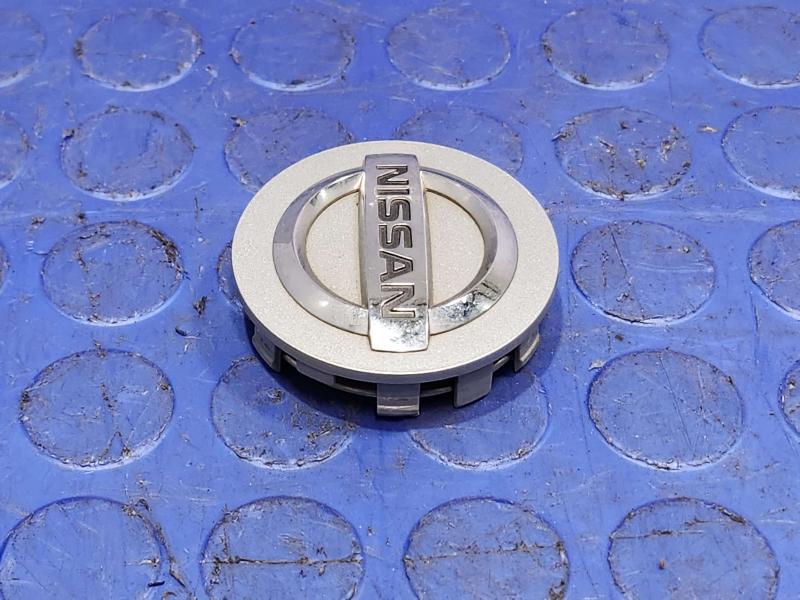 2014 Nissan Maxima Center Cap
