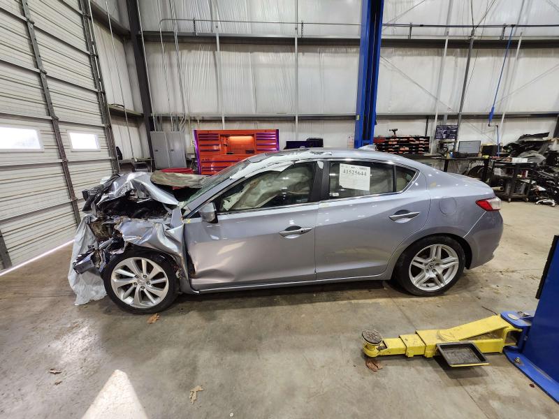 2016 Acura ILX Front Door Regulator
