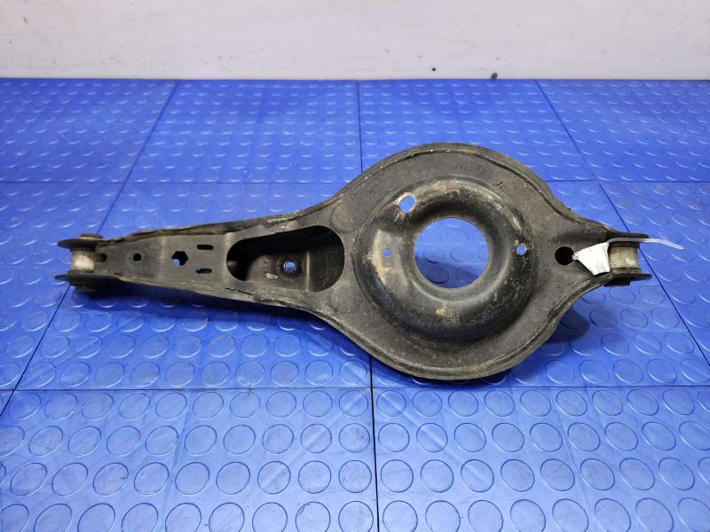 2014 Ford Focus Lower Control Arm Rr