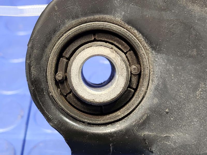 2014 Ford Focus Lower Control Arm Rr