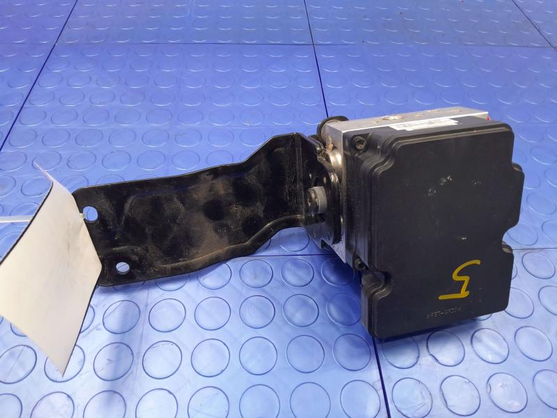 2020 Hyundai Elantra 1.6L 2.0L Sedan ABS Anti Lock Brake Pump Modulator Assembly OEM 58910F2620