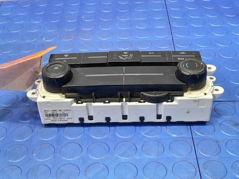2013 Ford F-250 Super Duty Heater A/C Control