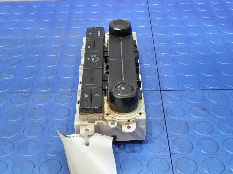 2013 Ford F-250 Super Duty Heater A/C Control