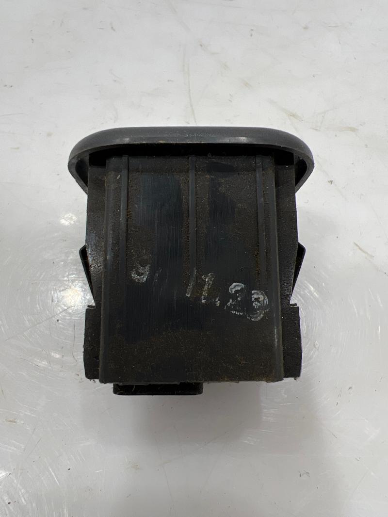 1999 - 2001 Honda CR-V Trunk Release Opener Switch Gray OEM 35800-S06-003ZA
