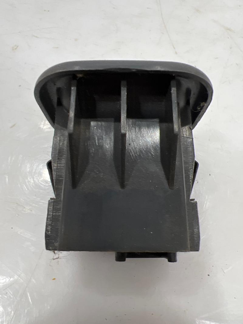 1999 - 2001 Honda CR-V Trunk Release Opener Switch Gray OEM 35800-S06-003ZA