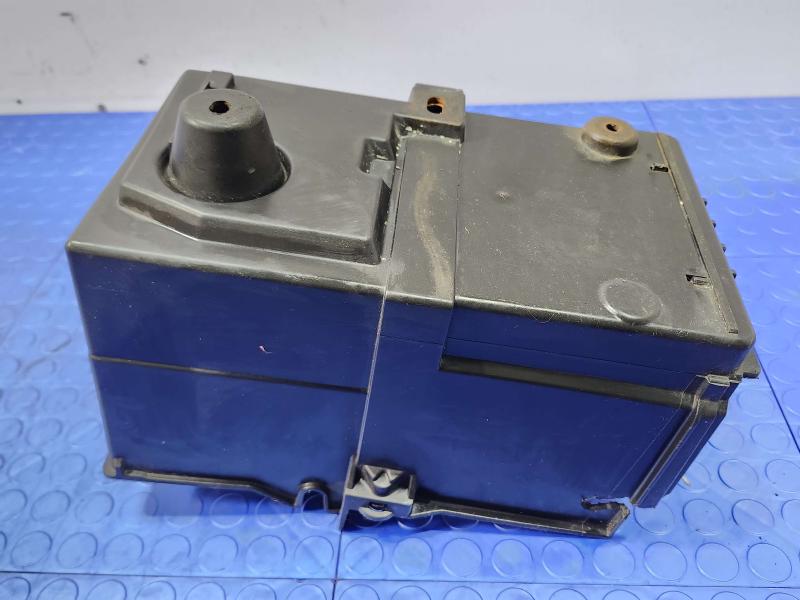 2015-2018 Ford Focus Battery Tray Holder Genuine OEM Part CV6Z10732F