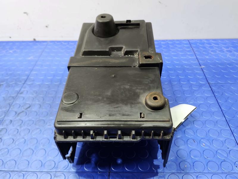 2015-2018 Ford Focus Battery Tray Holder Genuine OEM Part CV6Z10732F