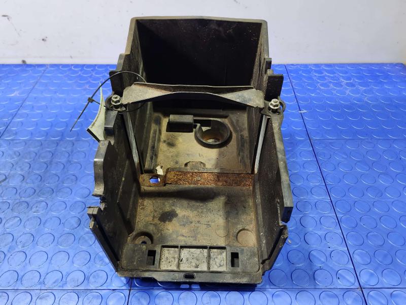 2015-2018 Ford Focus Battery Tray Holder Genuine OEM Part CV6Z10732F