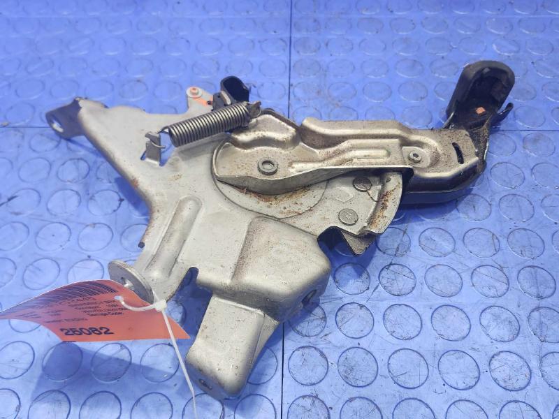 2005-2015 Toyota Tacoma Emergency Brake Pedal Assembly Genuine OEM 4620004010