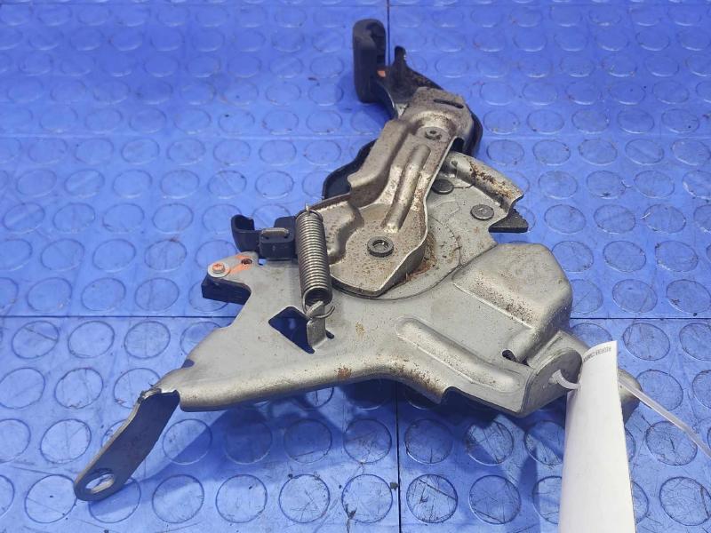 2005-2015 Toyota Tacoma Emergency Brake Pedal Assembly Genuine OEM 4620004010