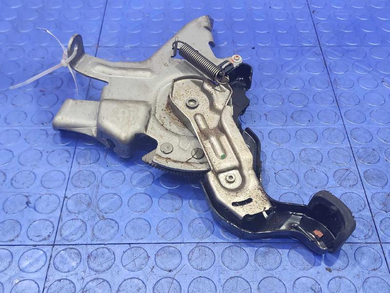 2005-2015 Toyota Tacoma Emergency Brake Pedal Assembly Genuine OEM 4620004010