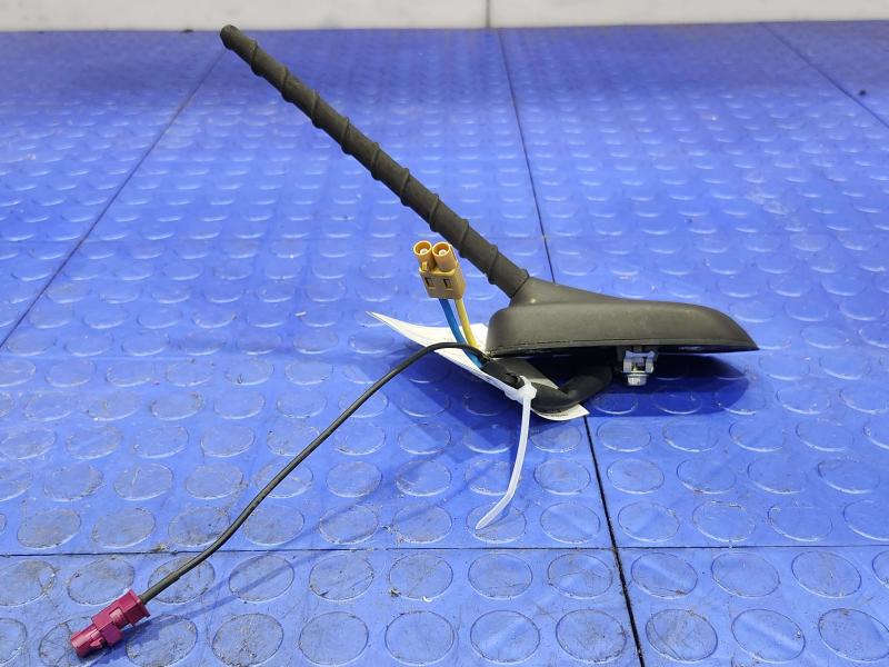 2014 Chevrolet Spark Antenna