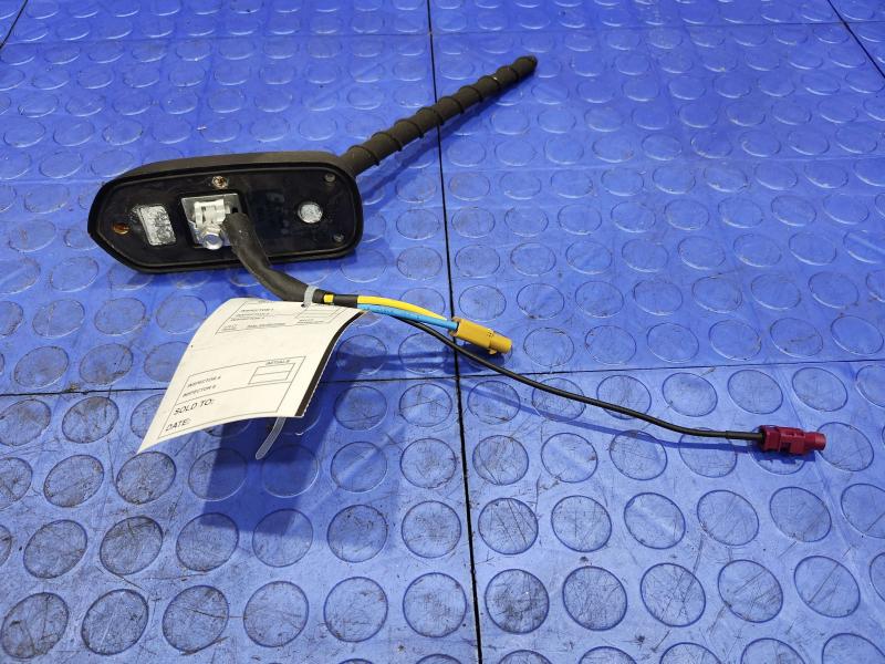 2014 Chevrolet Spark Antenna