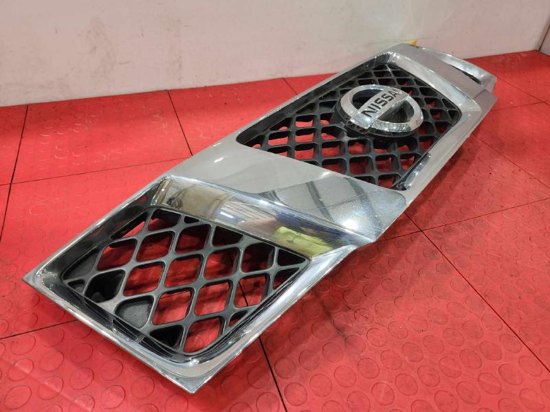 2007 Nissan Pathfinder Grille