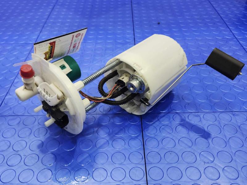 2010-2014 Buick Lacrosse FWD Fuel Pump Assembly Genuine OEM 13261982