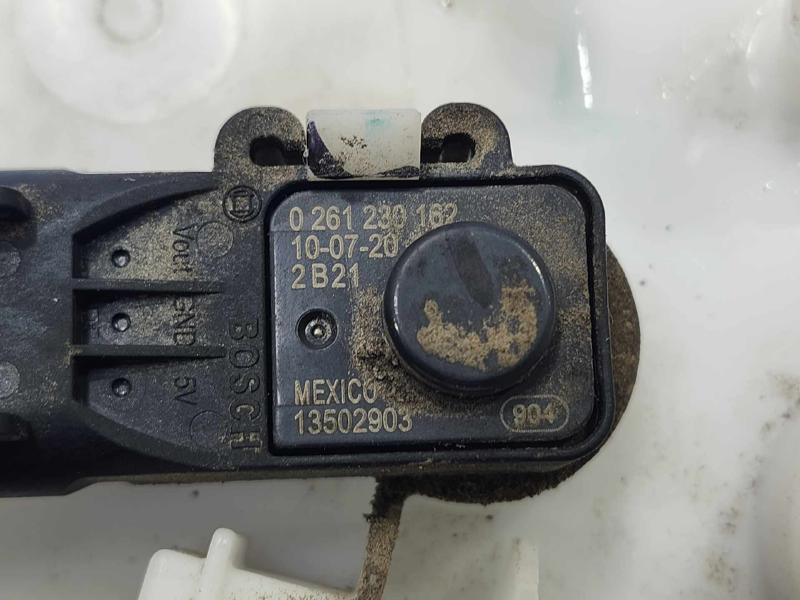 2010-2014 Buick Lacrosse FWD Fuel Pump Assembly Genuine OEM 13261982