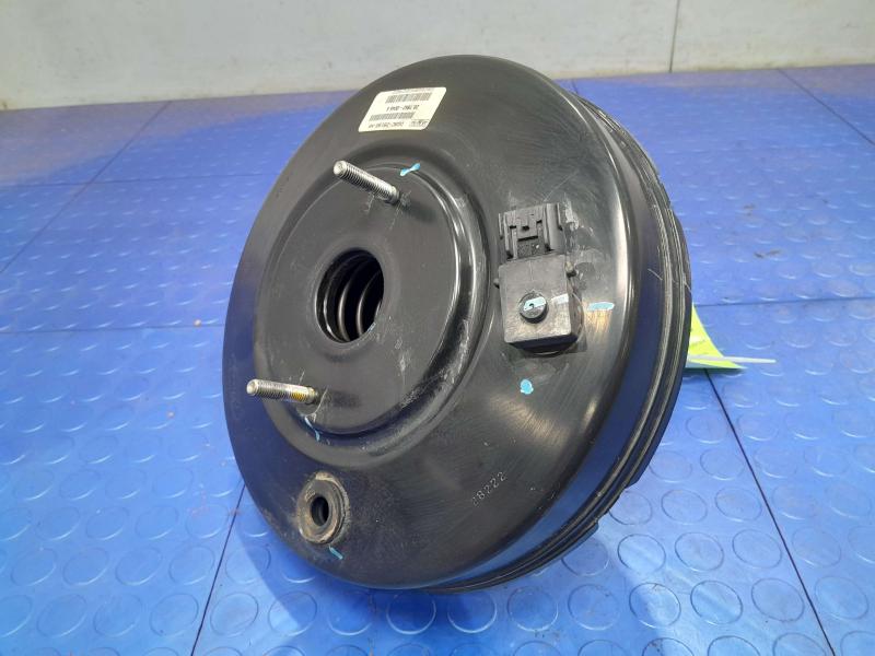 2013 Ford Fusion 2.5L OEM Power Brake Booster Servo Genuine Part DG9C-2B195-NA