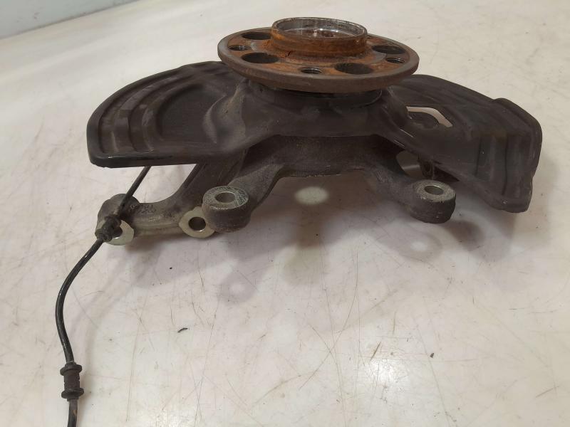2014 Mercedes CLA-Class Spindle Knuckle Front