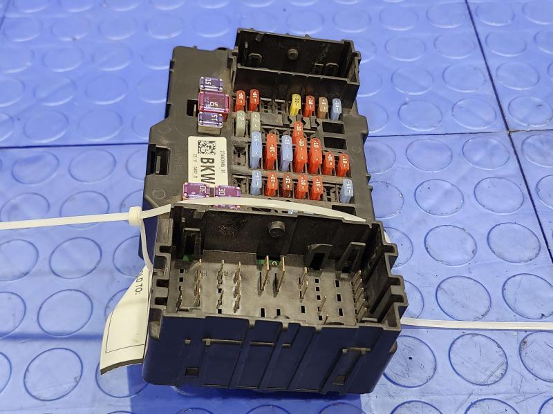 2014 Chevrolet Silverado 1500 Cabin Fuse Box