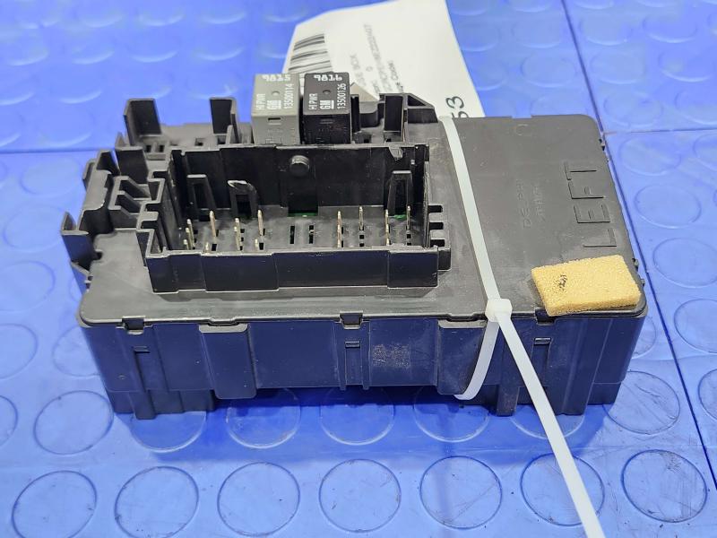 2014 Chevrolet Silverado 1500 Cabin Fuse Box