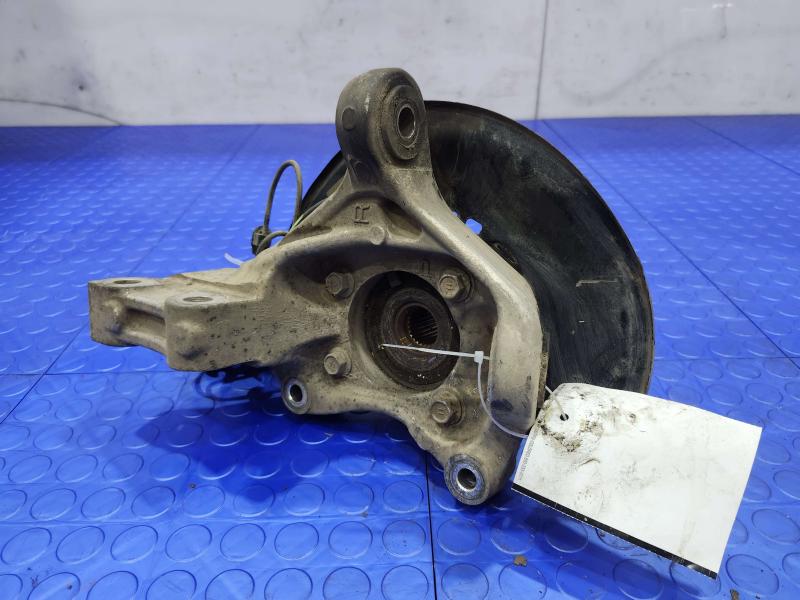 2010 Toyota Prius Spindle Knuckle Front