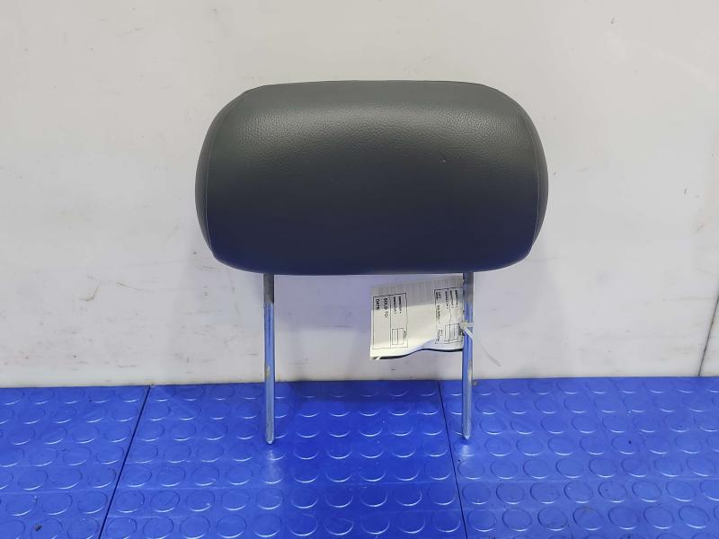 2004 Ford Explorer Headrest