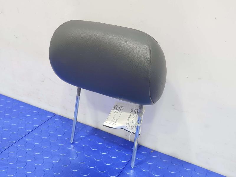 2004 Ford Explorer Headrest
