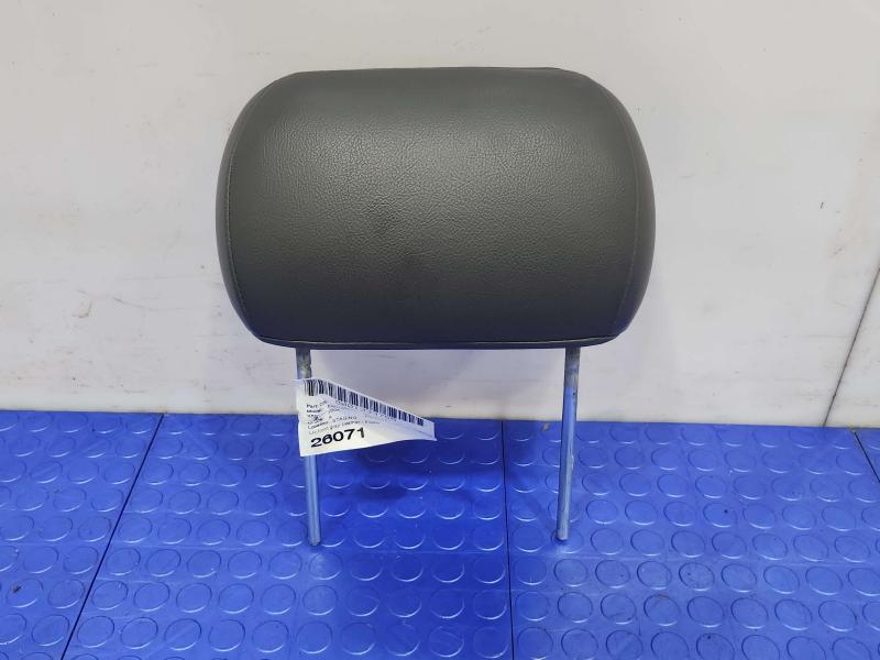 2004 Ford Explorer Headrest