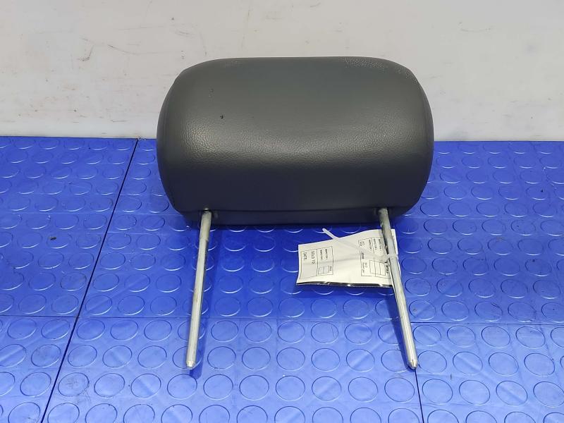 2004 Ford Explorer Headrest