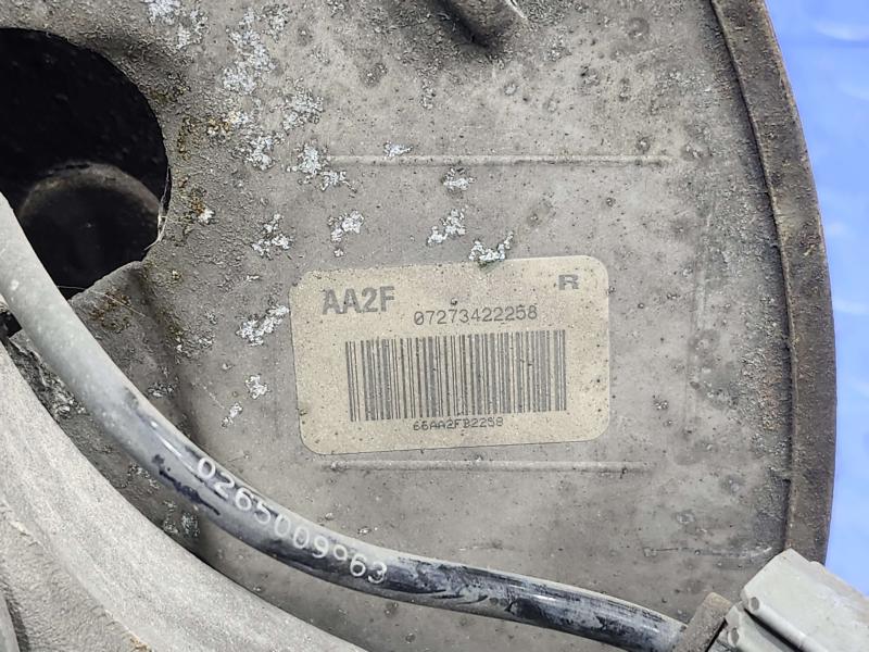 2015 GMC Yukon XL Spindle Knuckle Front