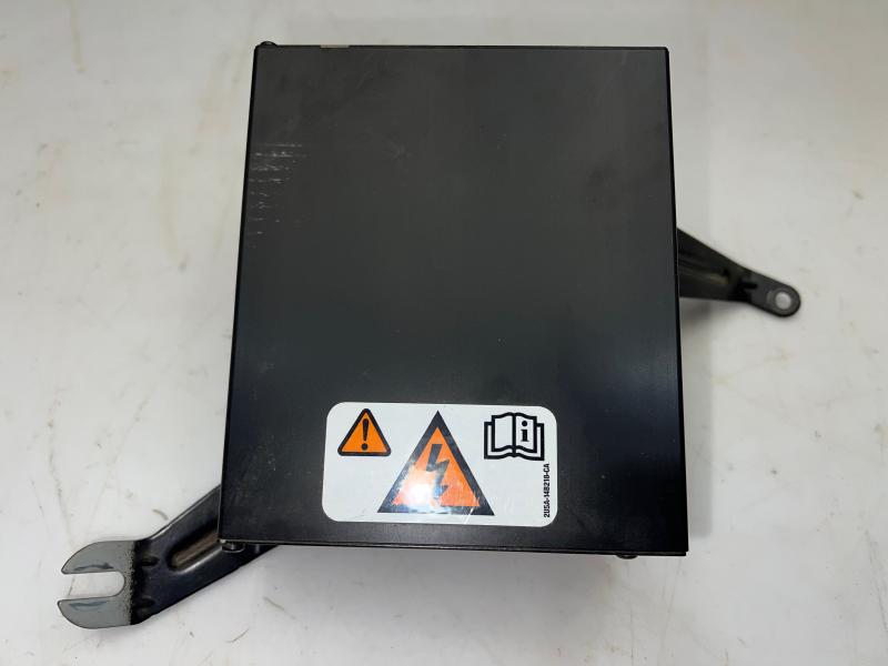 2005 - 2012 Ford Escape Voltage Inverter DC to AC OEM 8M6Z19G317A