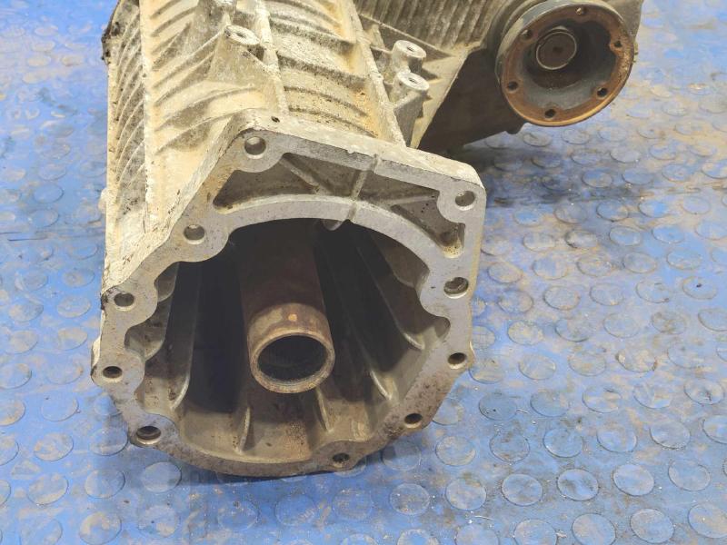 2004 Porsche Cayenne Transfer Case