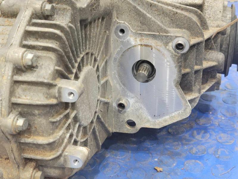 2004 Porsche Cayenne Transfer Case