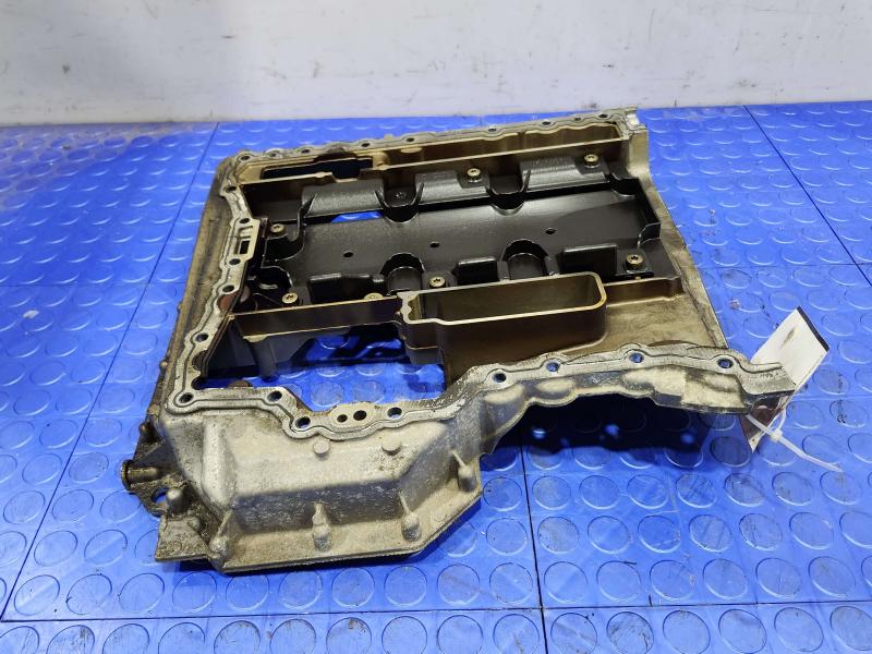 2017-2019 Audi Q7 3.0L OEM Upper Engine Oil Pan Genuine Part 06E103601BH