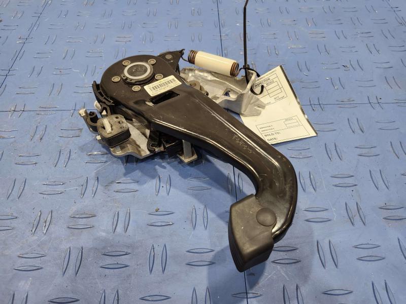 2006-2011 Mercedes-Benz ML W164 OEM Parking Brake Control Lever Pedal Assembly 164-420-21-84