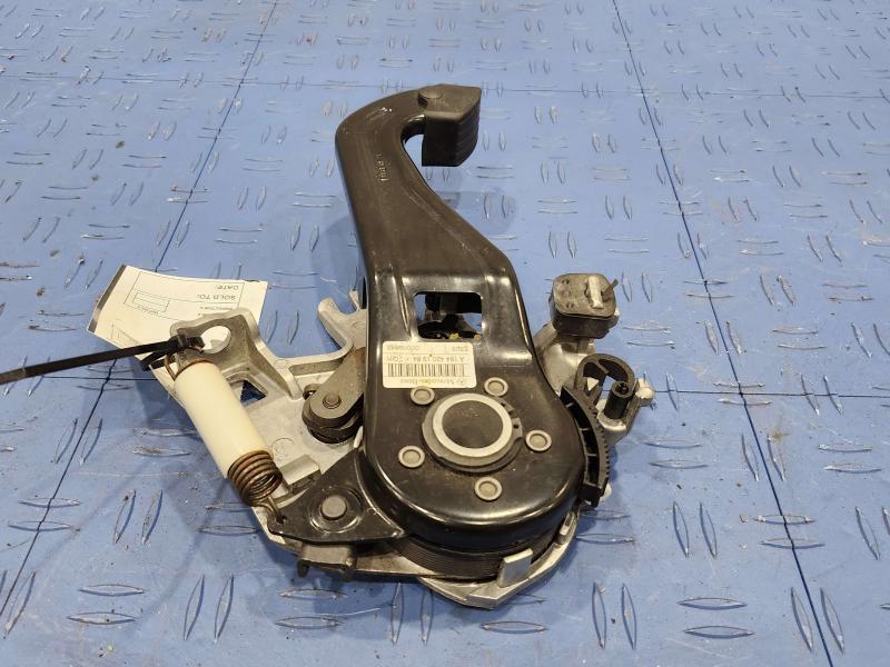2006-2011 Mercedes-Benz ML W164 OEM Parking Brake Control Lever Pedal Assembly 164-420-21-84