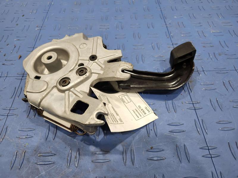 2006-2011 Mercedes-Benz ML W164 OEM Parking Brake Control Lever Pedal Assembly 164-420-21-84