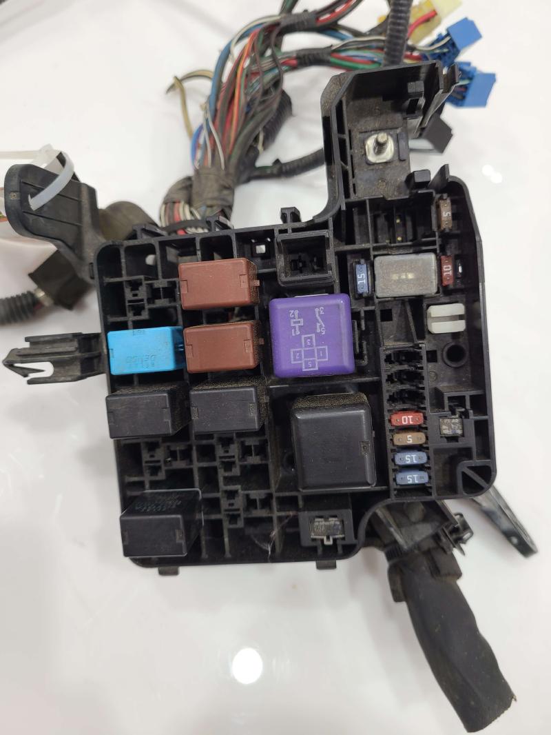 2003 Toyota Camry Engine Fuse Box