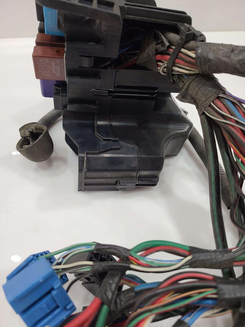 2003 Toyota Camry Engine Fuse Box